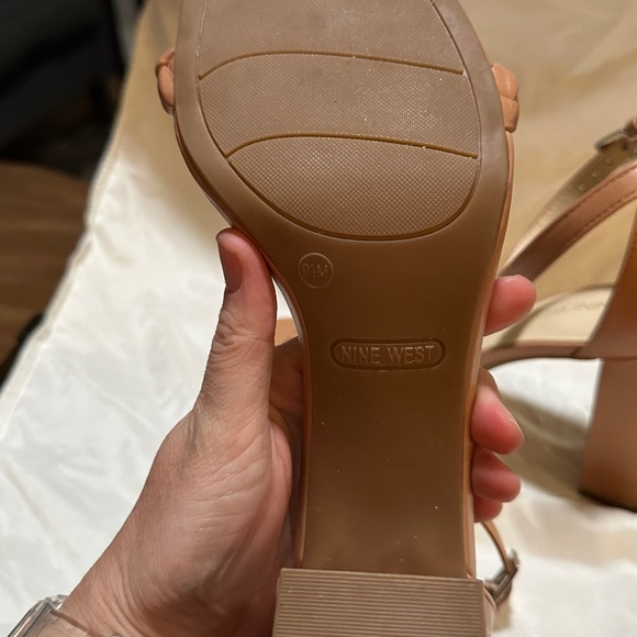 Nine West Tan Braided Strap Heels Size 9.5
New without Tags - Picture 6 of 10